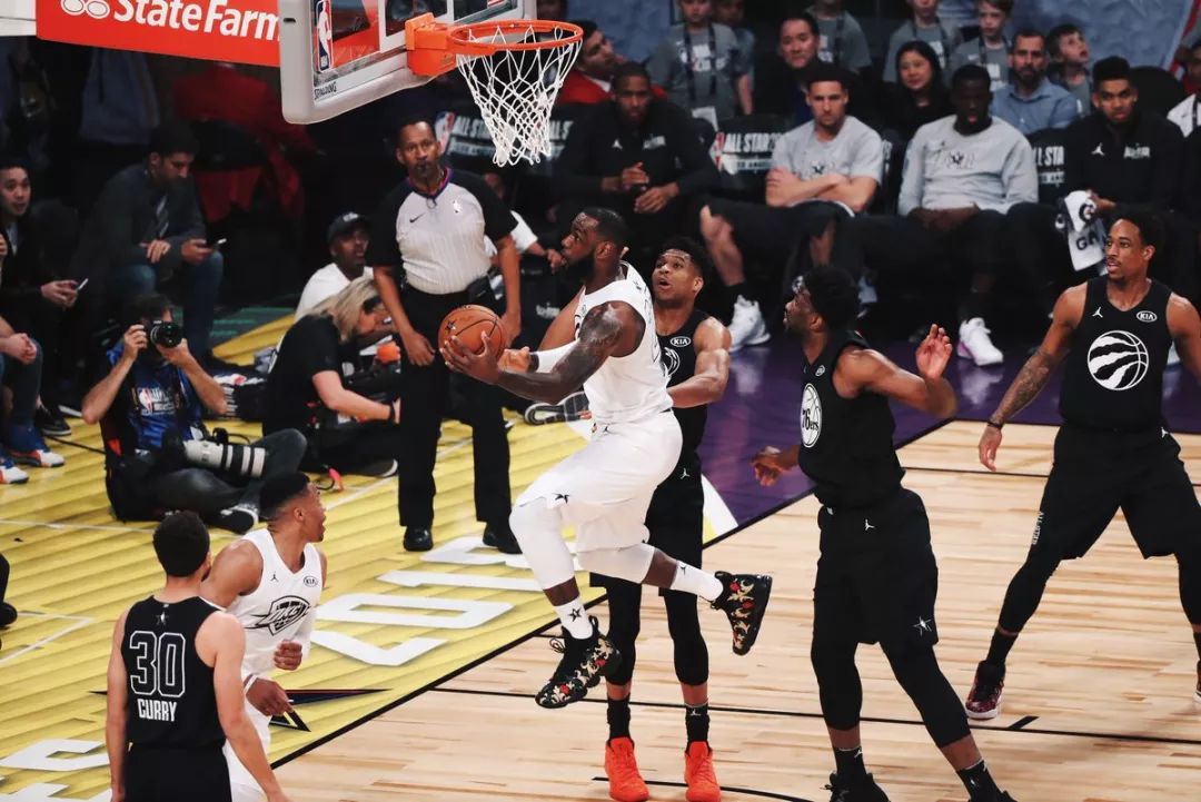 NBA历届全明星名单，一场跨越76年的篮球盛宴