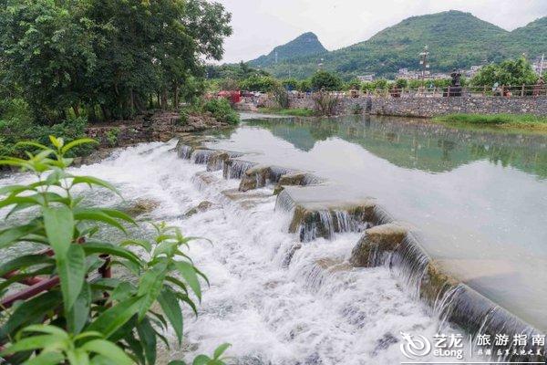 黄果树石头寨旅游攻略，藏在瀑布群里的布依族石头王国
