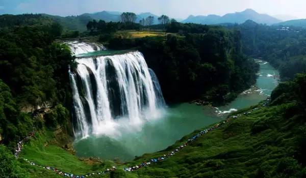 贵州安顺二日旅游攻略，黄果树瀑布与龙宫，两天玩透透