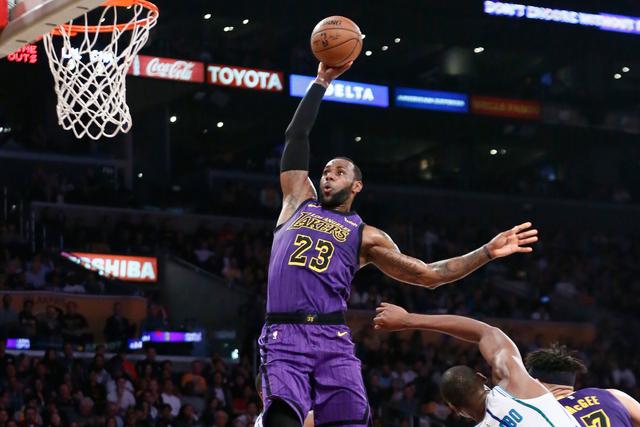 聊一聊NBA现役球员得分榜，那些还在书写传奇的得分手